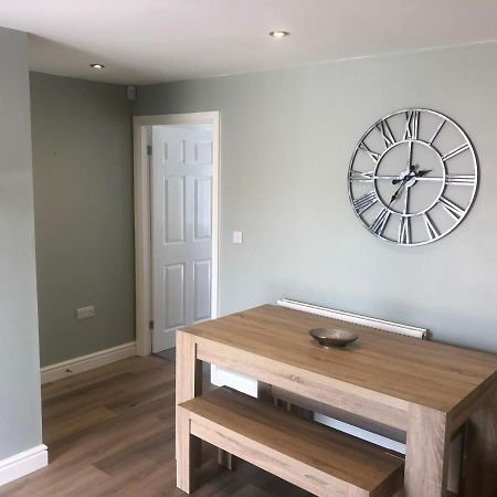 Barber House, Hoyland With Two Allocated Parking Spaces Luaran gambar