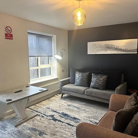 Barber House, Hoyland With Two Allocated Parking Spaces Luaran gambar
