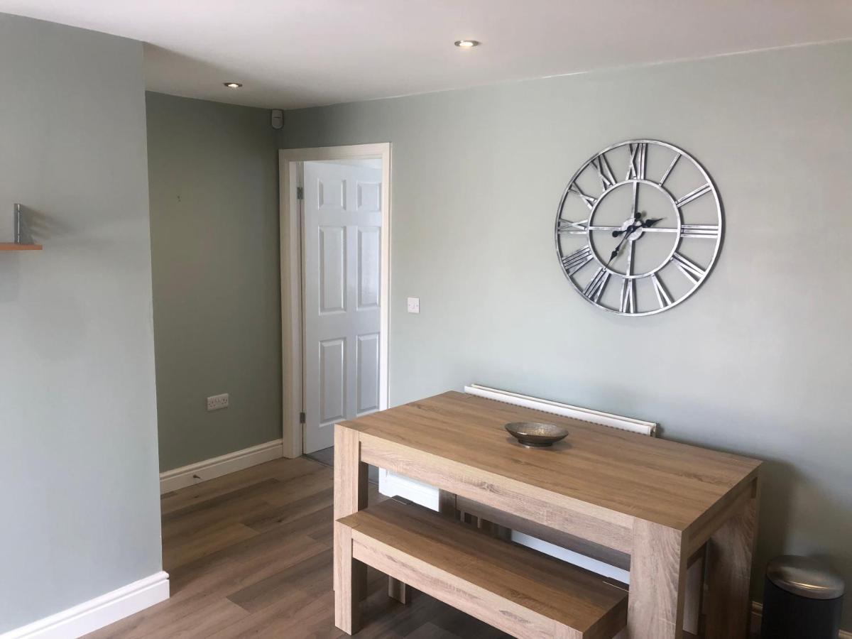 Barber House, Hoyland With Two Allocated Parking Spaces Luaran gambar
